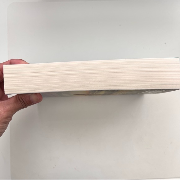 2 for$12📖 The Moon & More by Sarah Dessen - Picture 5 of 8